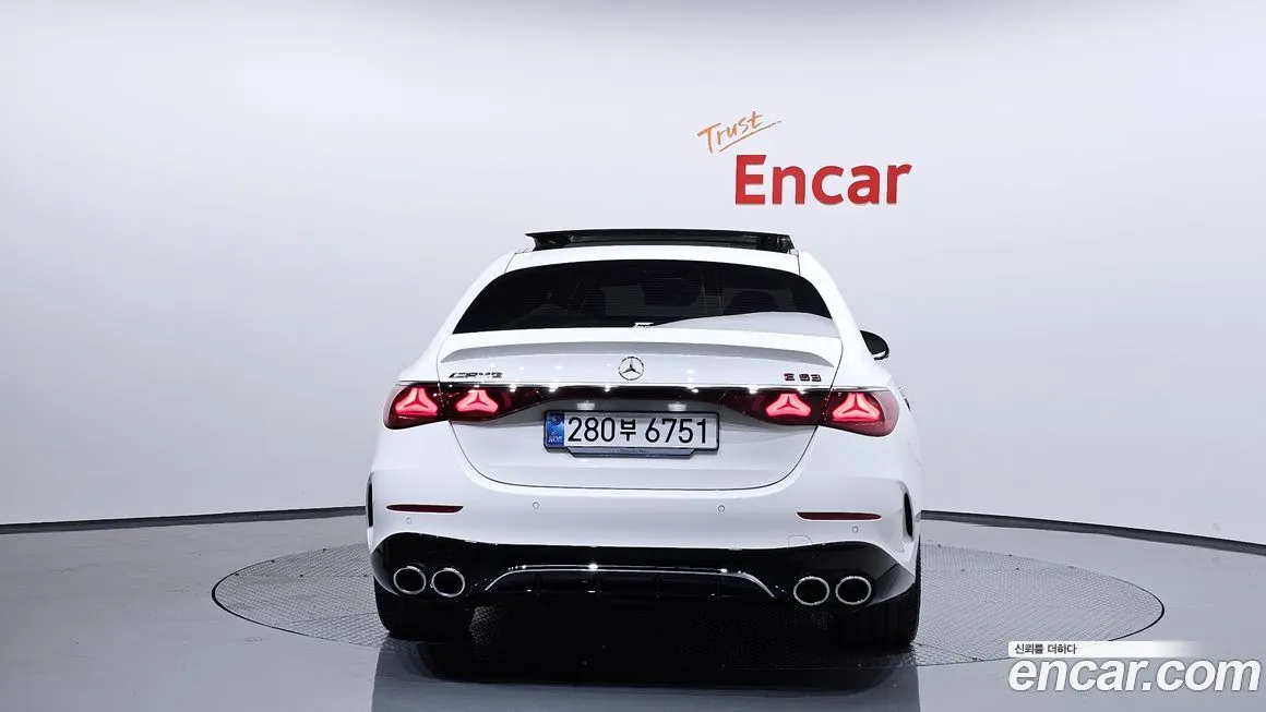 Mercedes-Benz E-Class 2025 из KR, фото 8