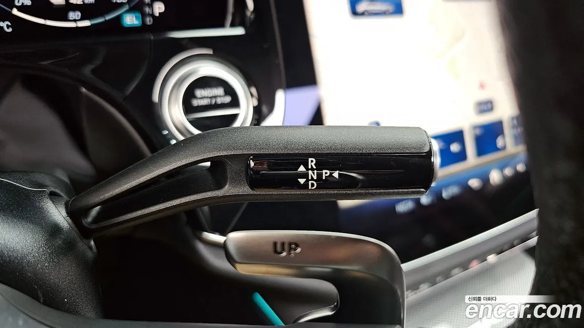 Mercedes-Benz E-Class 2025 из KR, фото 2