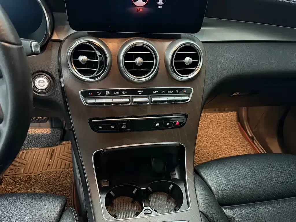 Mercedes-Benz GLC 2021 из CN, фото 4