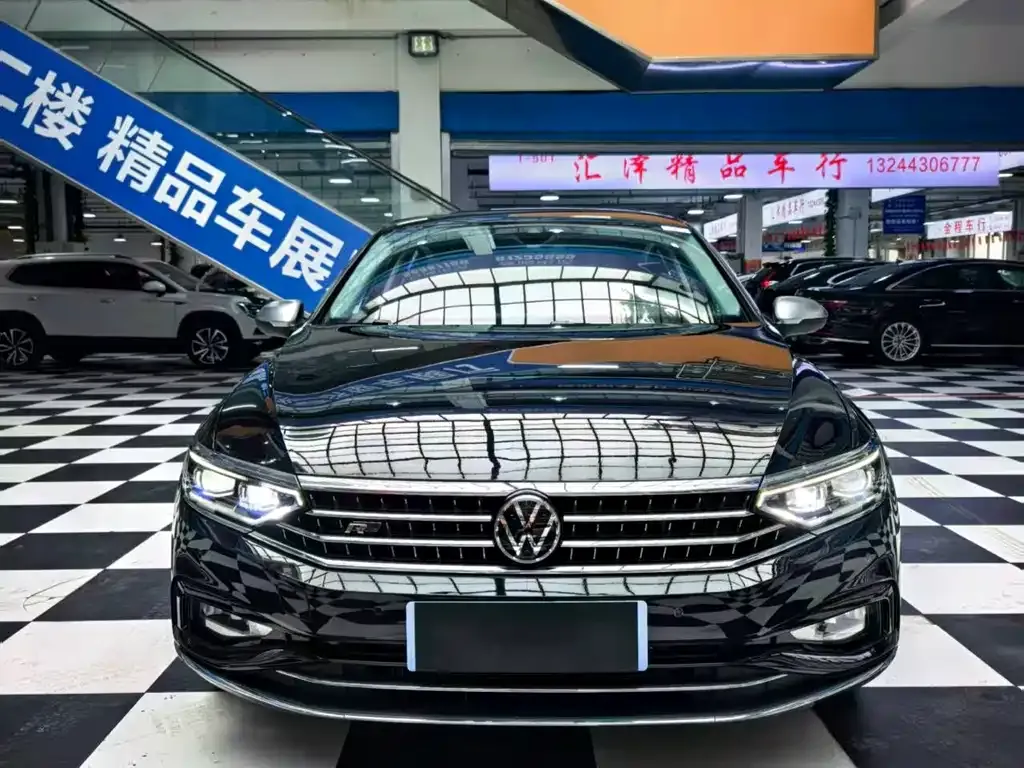 Volkswagen Magotan 2022 из CN, фото 8
