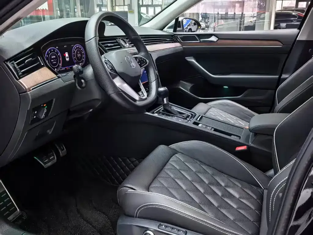Volkswagen Magotan 2022 из CN, фото 5