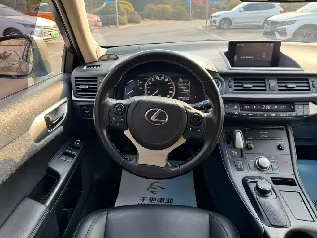 Lexus CT 2021 из CN, фото 9