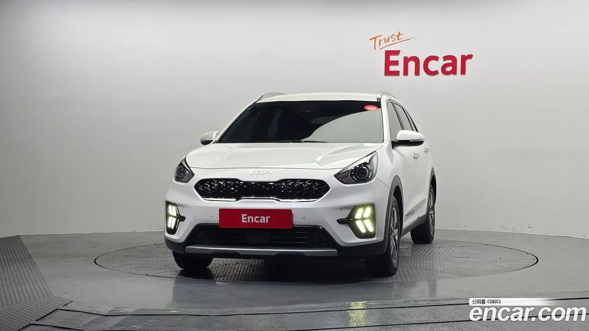 Kia Niro — фото 4