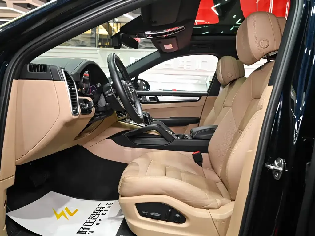Porsche Cayenne 2023 из CN, фото 4
