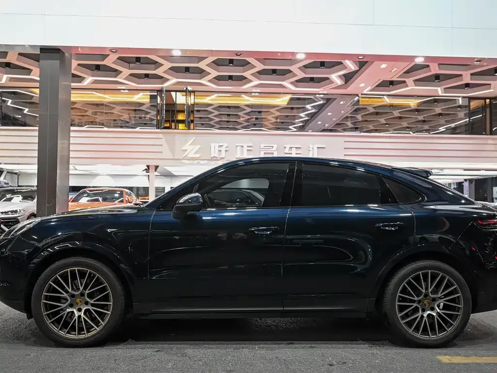 Porsche Cayenne 2023 из CN, фото 8