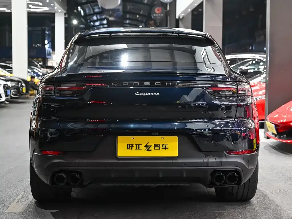 Porsche Cayenne 2023 из CN, фото 2