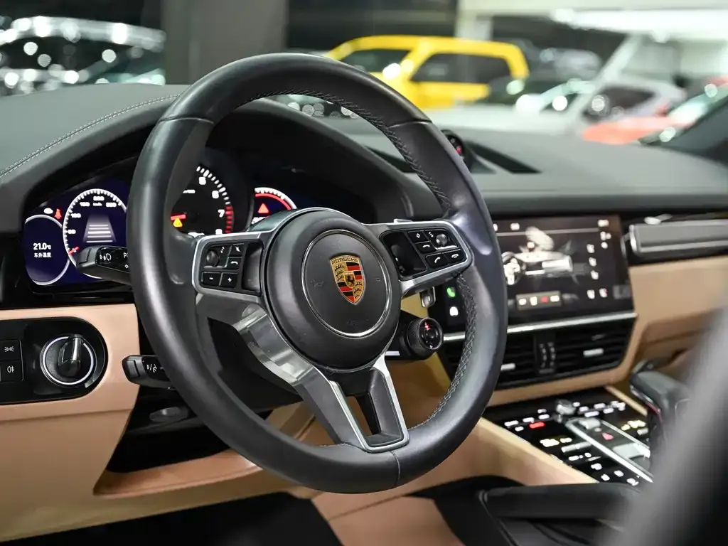 Porsche Cayenne 2023 из CN, фото 3