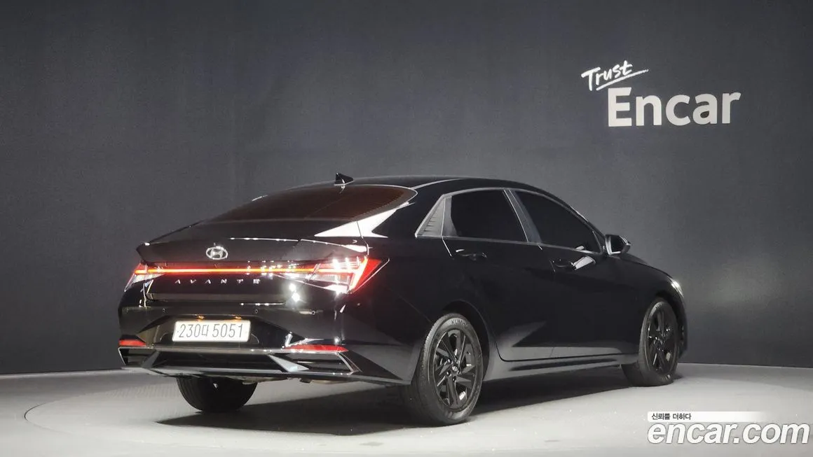 Hyundai AVANTE — фото 3