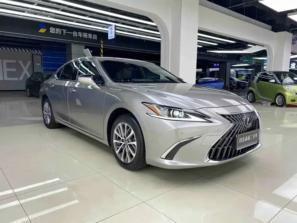Lexus ES 2023 из CN, фото 4