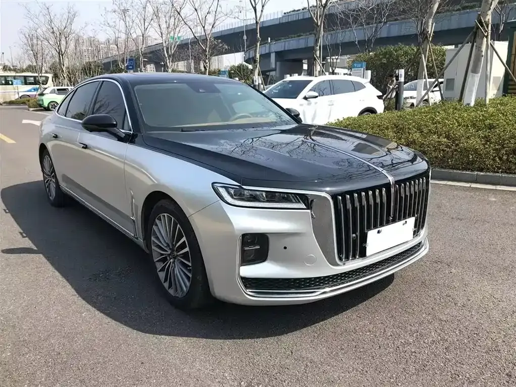 Hongqi H9 — фото 8