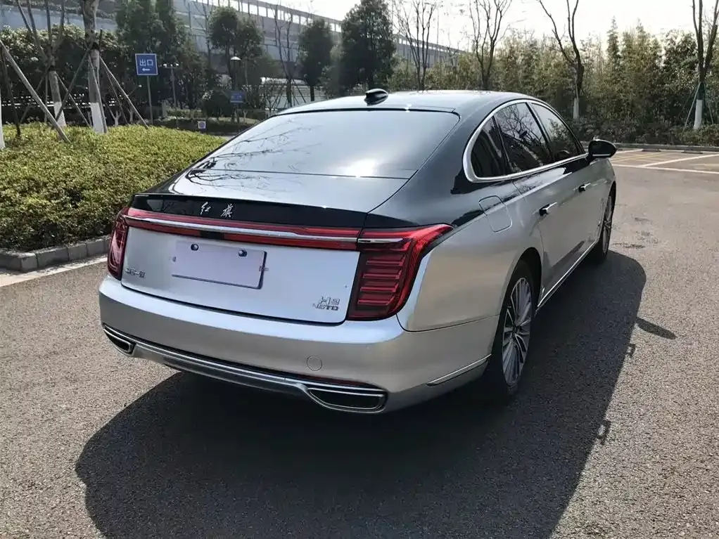 Hongqi H9 — фото 9