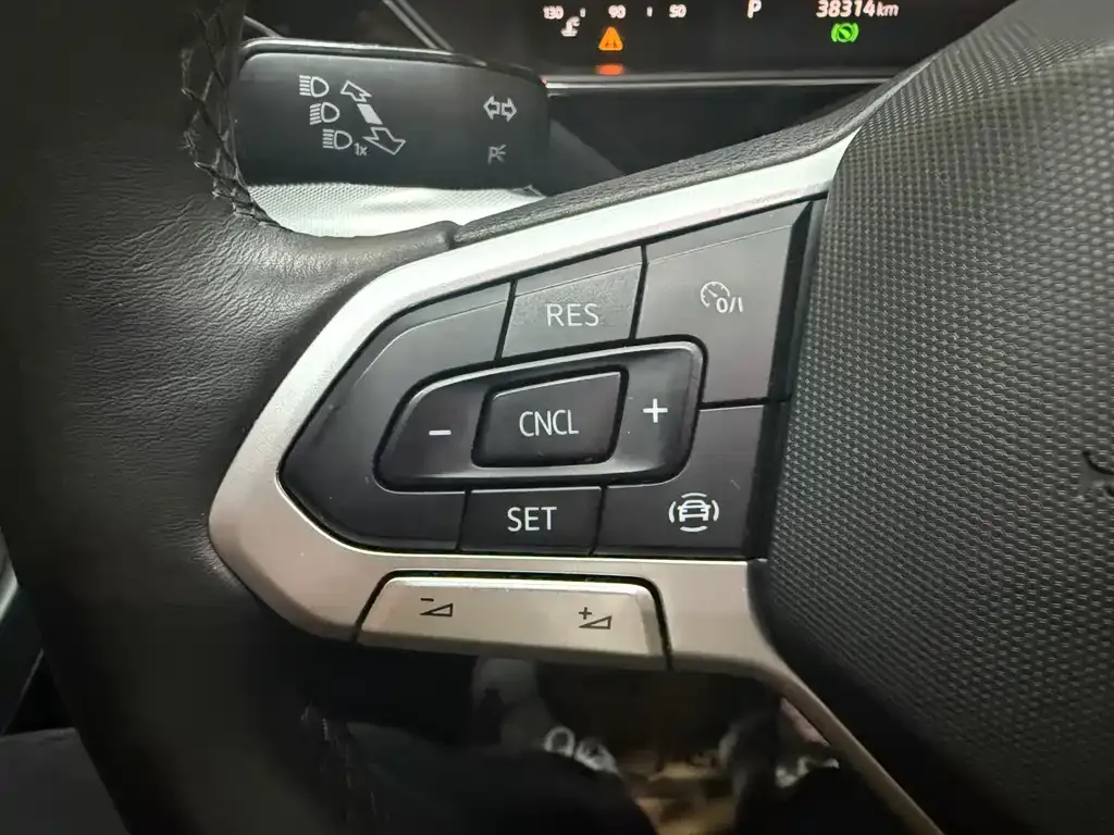 Volkswagen Passat 2022 из CN, фото 8