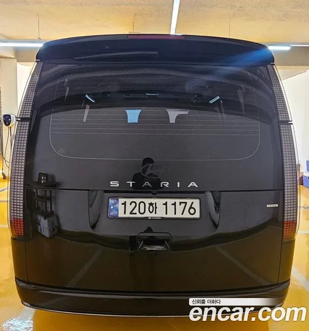 Hyundai Staria — фото 3