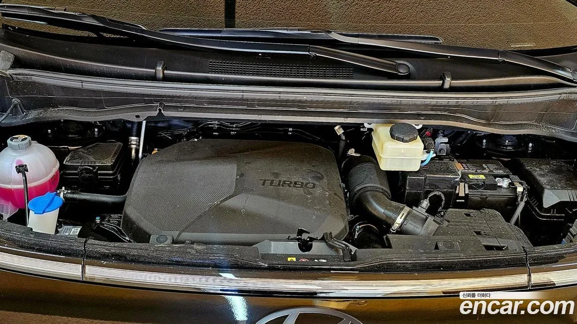 Hyundai Staria — фото 10