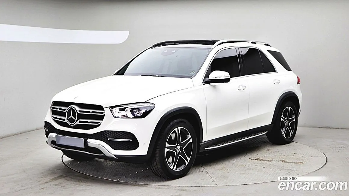 Mercedes-Benz GLE-Class — фото 1