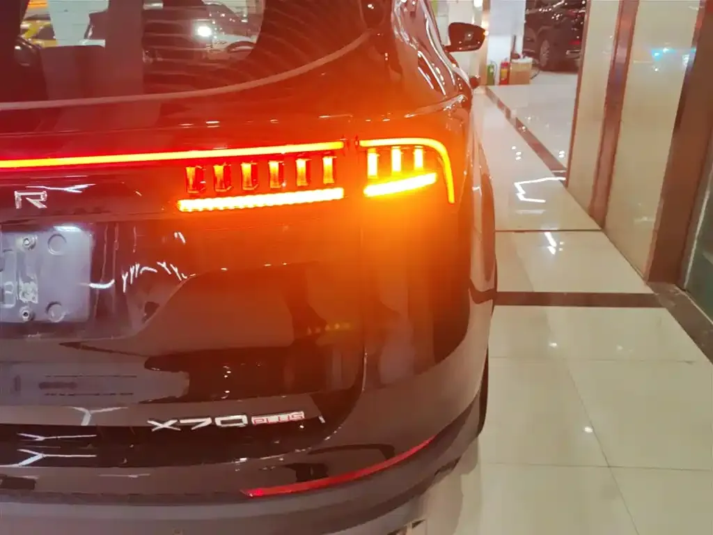 Jetour X70 PLUS 2023 из CN, фото 2