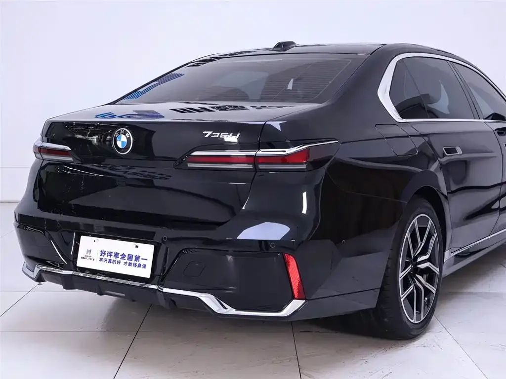 BMW 7 Series 2024 из CN, фото 6
