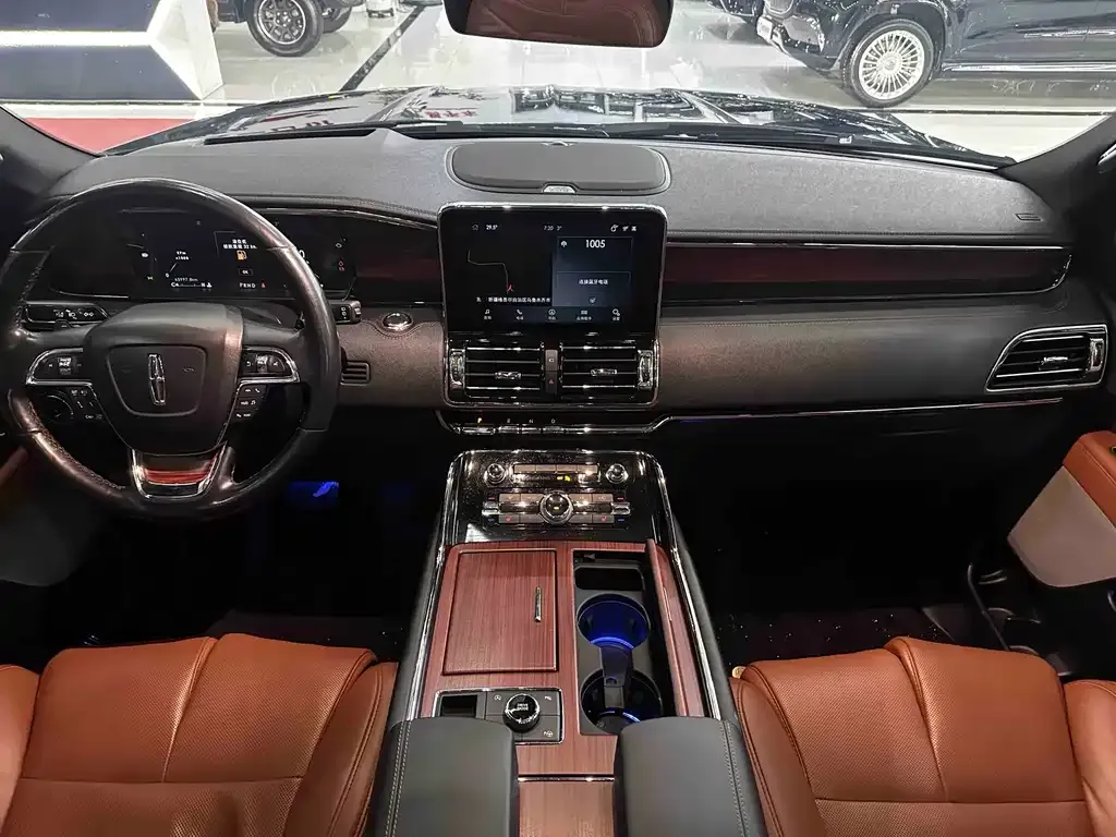 Lincoln Navigator 2021 из CN, фото 5