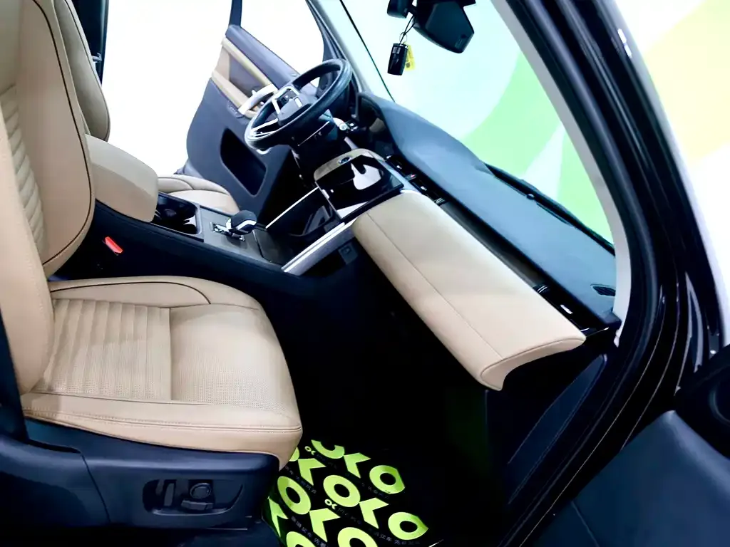 Land Rover Discovery Sport 2024 из CN, фото 9