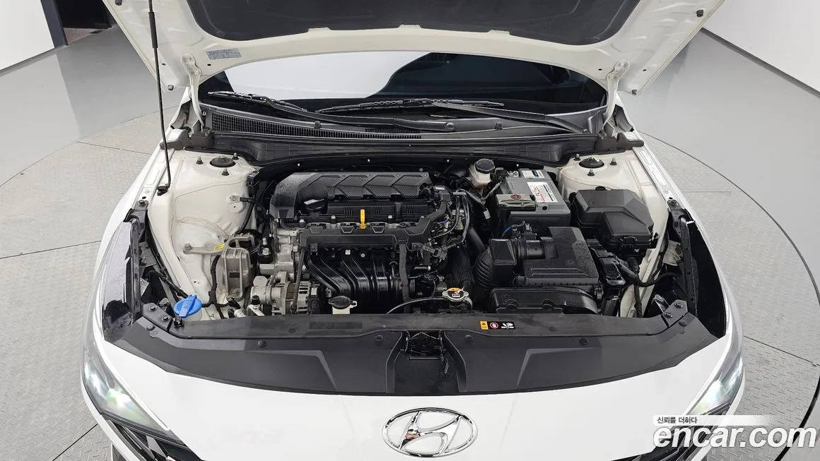 Hyundai AVANTE — фото 6