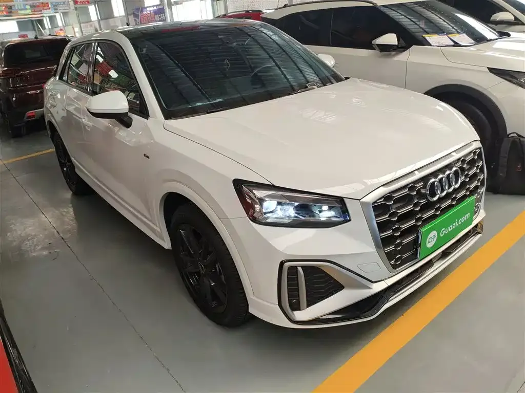 Audi Q2L 2023 из CN, фото 3