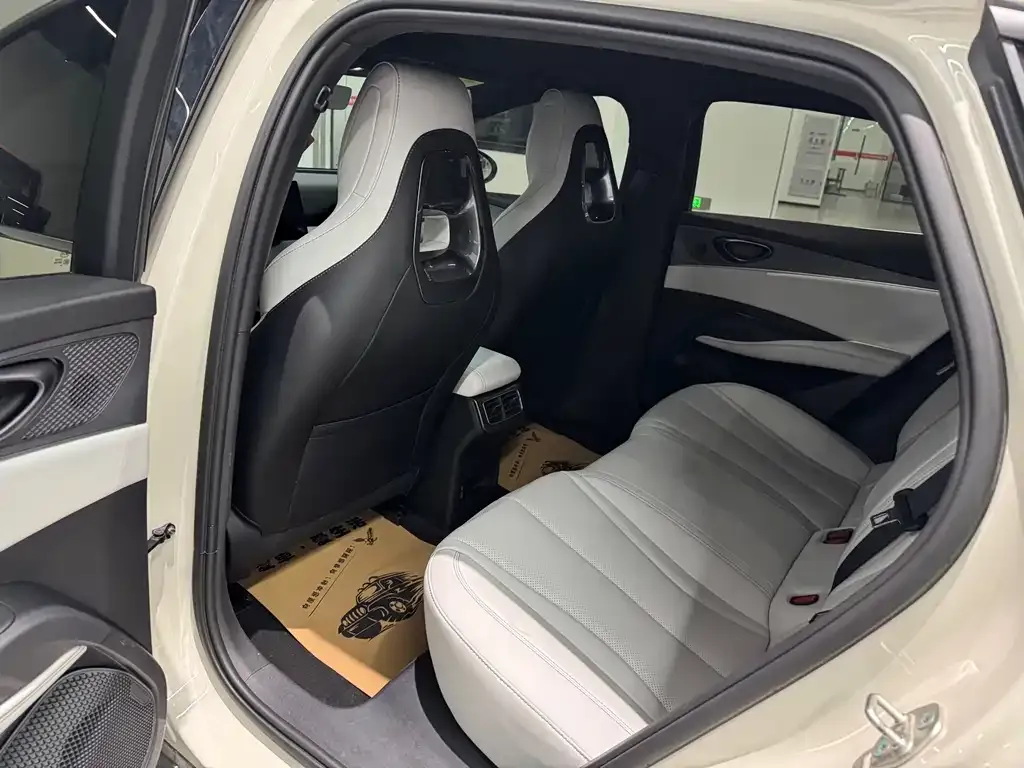 BYD Seal 06 2025 из CN, фото 9