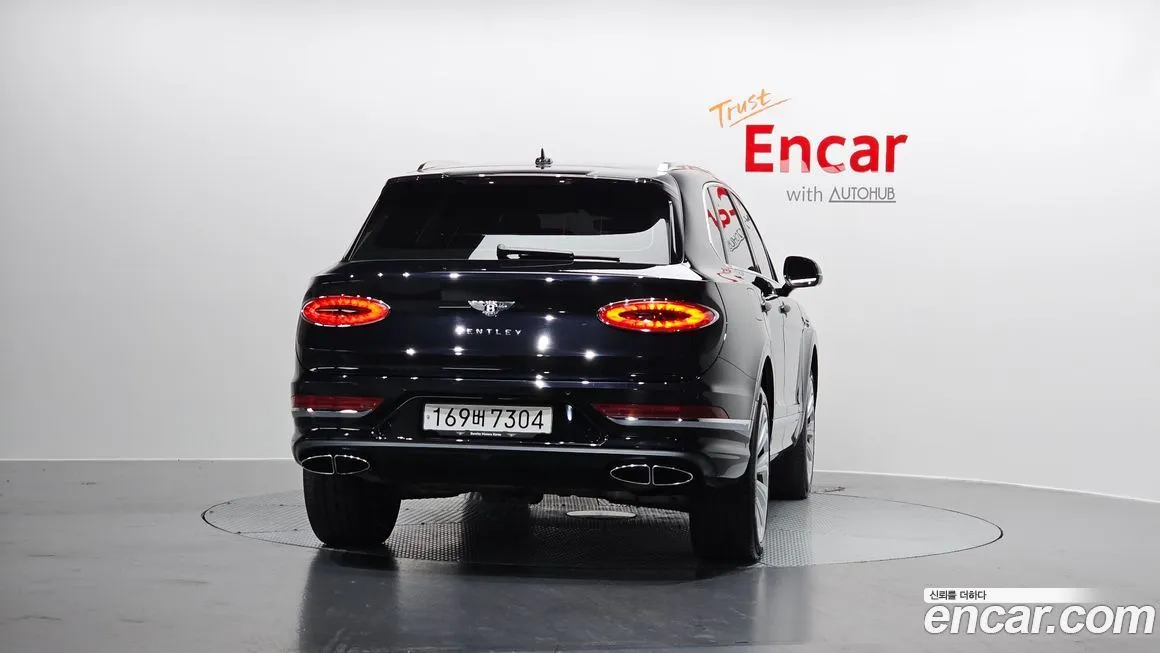 Bentley Bentayga 2023 из KR, фото 3