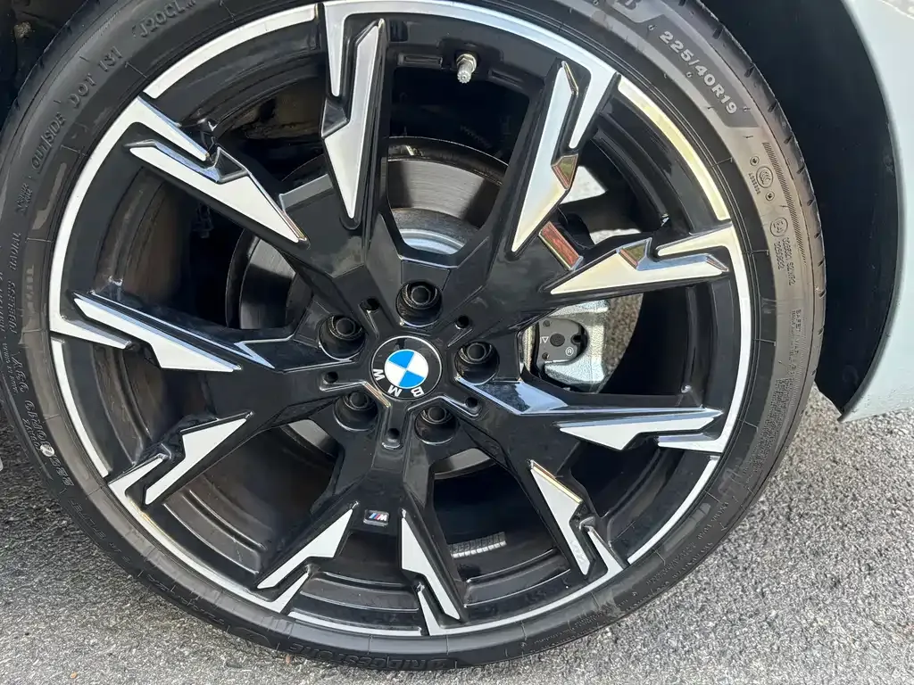 BMW 2 Series 2025 из CN, фото 3