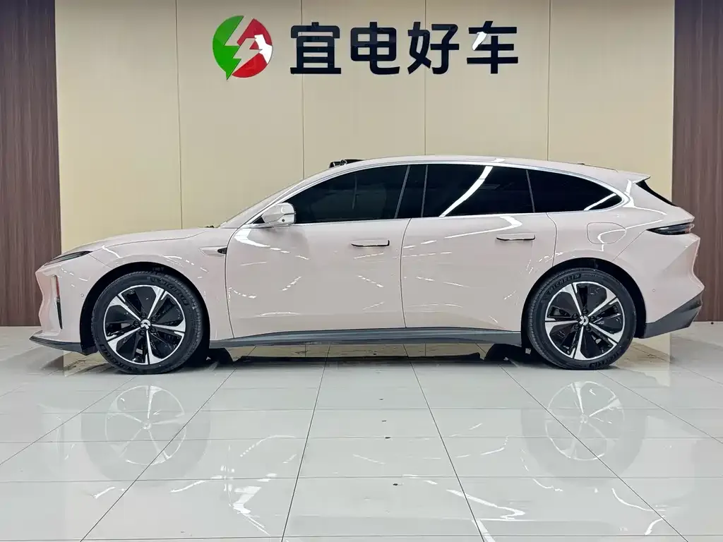 NIO ET5T 2024 из CN, фото 4