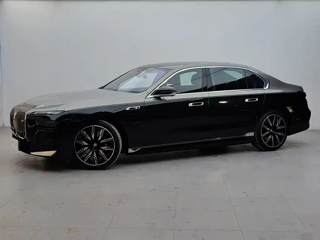 BMW M760Le