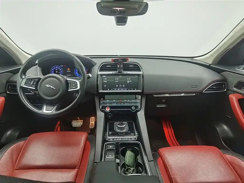 Jaguar F-PACE 2021 из CN, фото 4