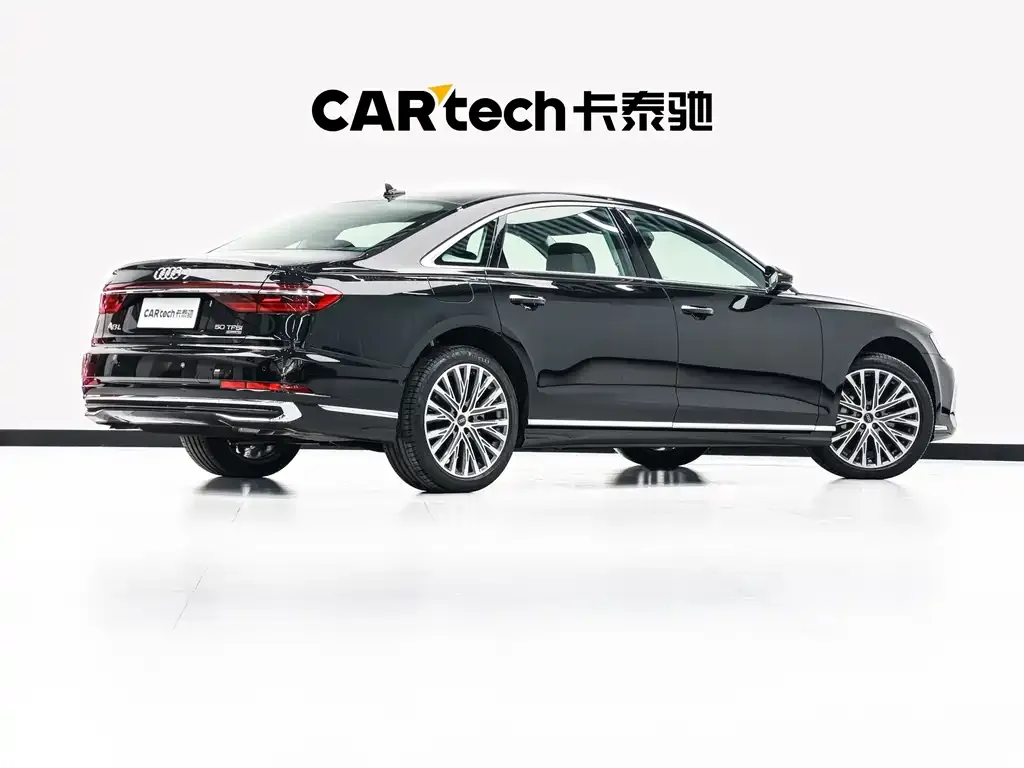 Audi A8 — фото 9
