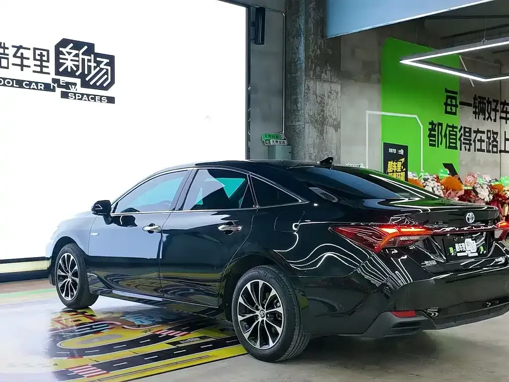 Toyota Avalon 2023 из CN, фото 6