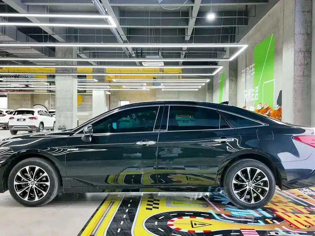Toyota Avalon 2023 из CN, фото 4