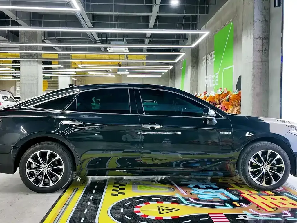 Toyota Avalon 2023 из CN, фото 8