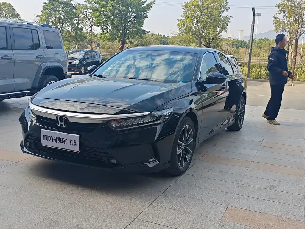 Honda Inspire — фото 1
