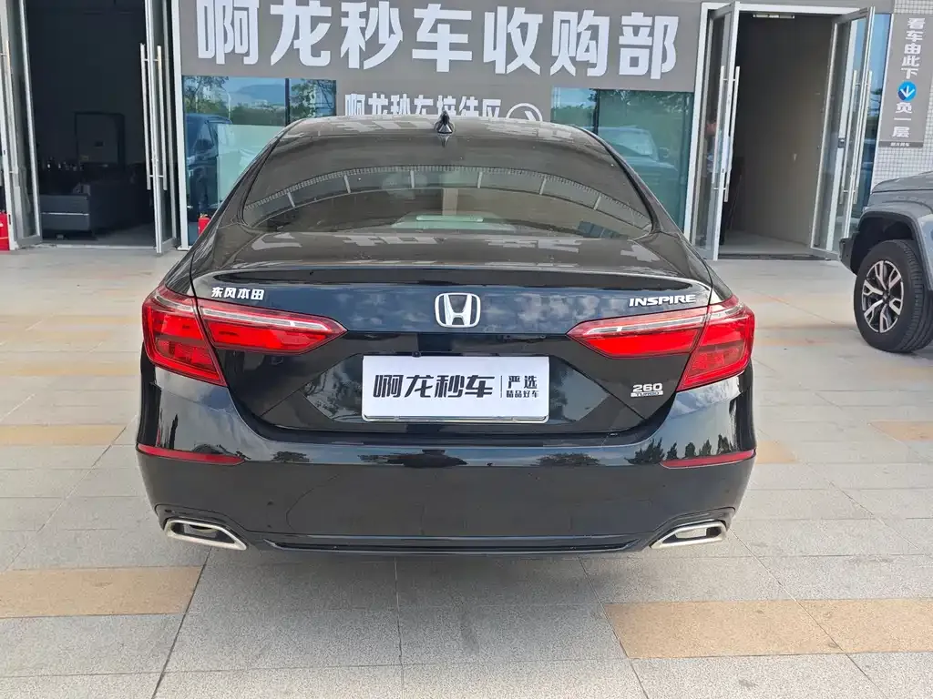 Honda Inspire — фото 6