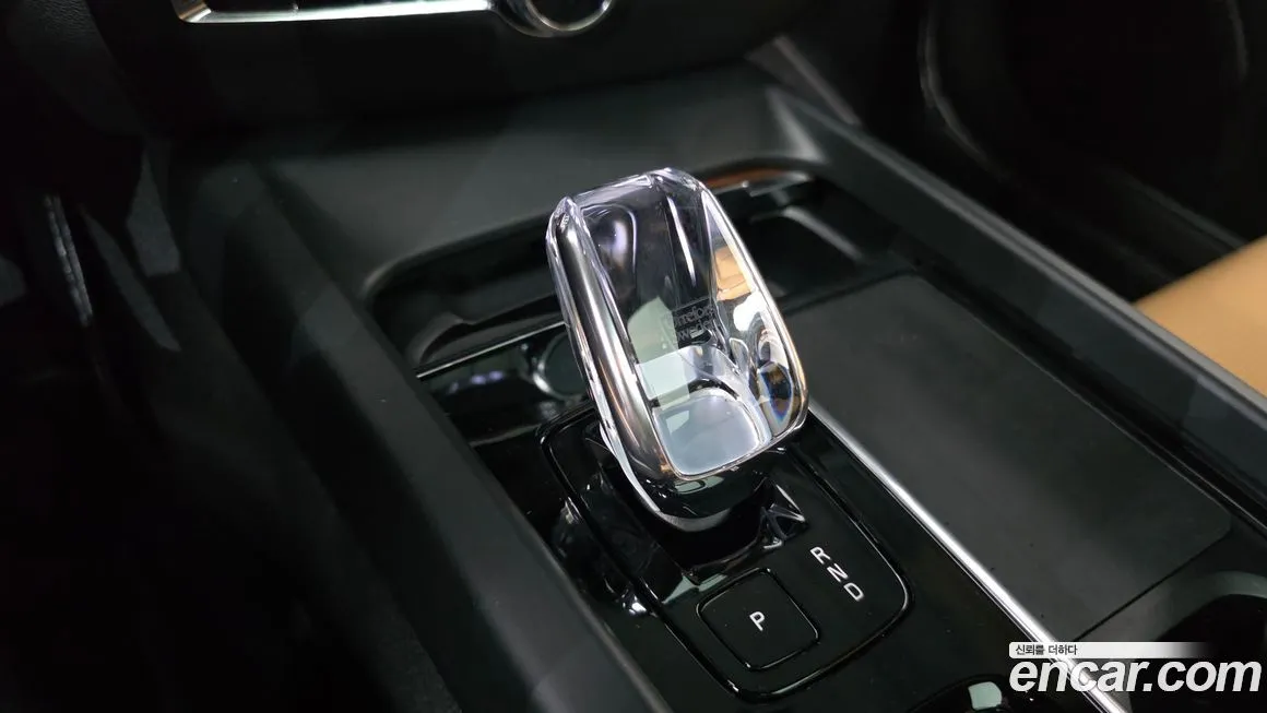 Volvo V60 2023 из KR, фото 2