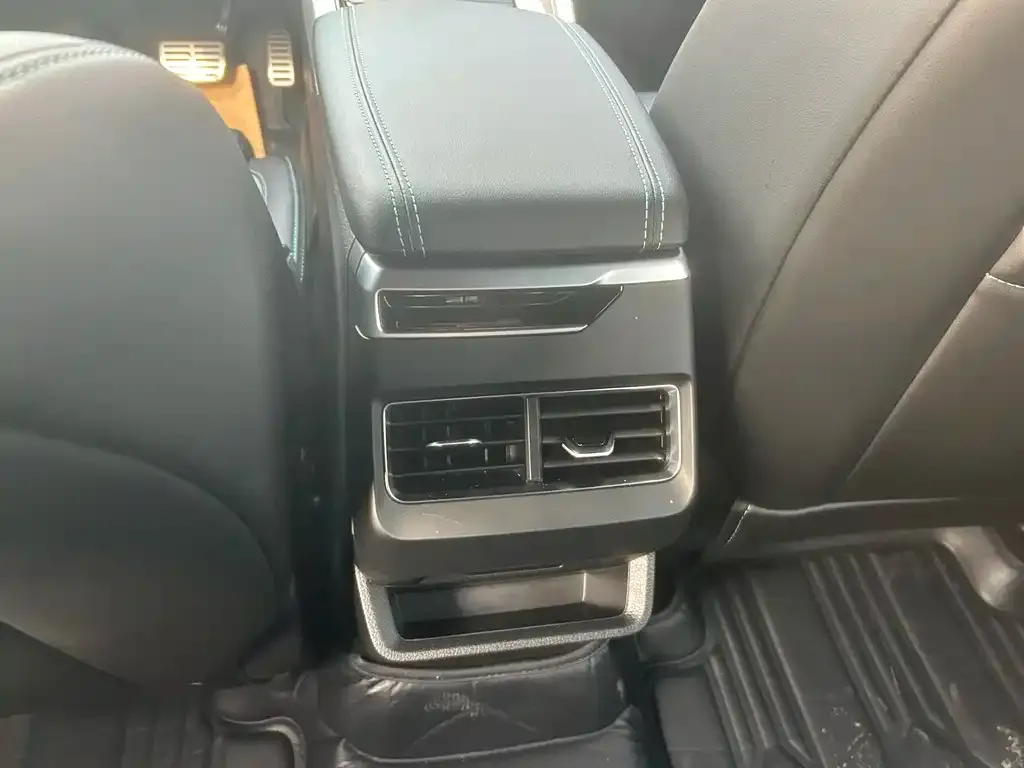 Geely Xingrui 2022 из CN, фото 3