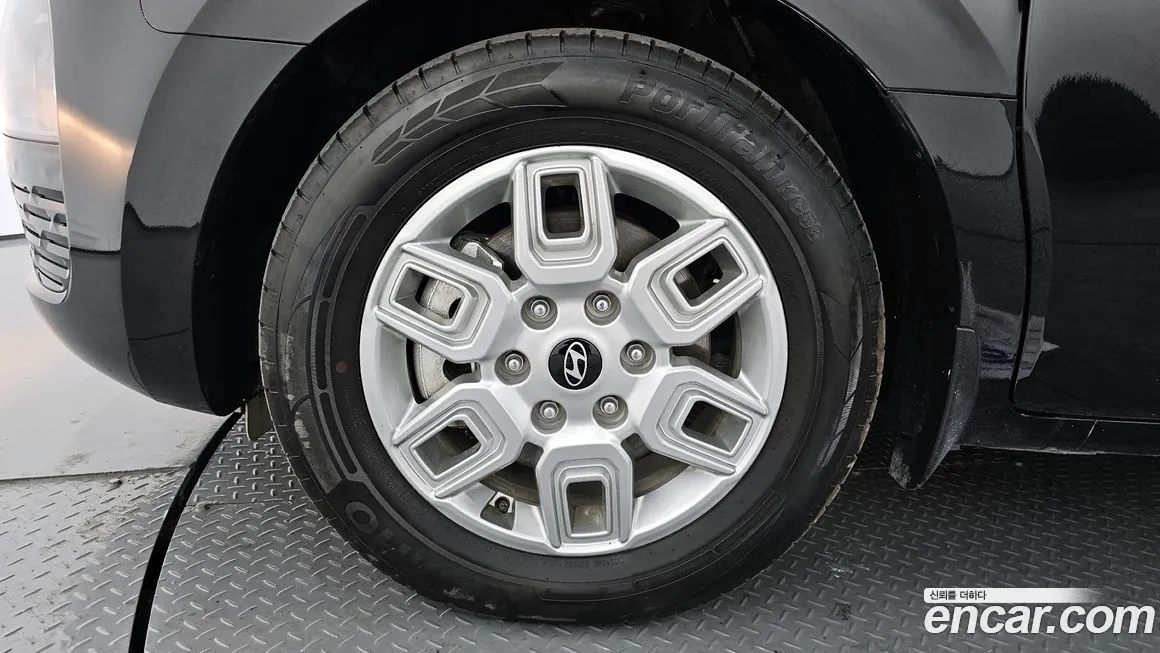 Hyundai Staria — фото 7