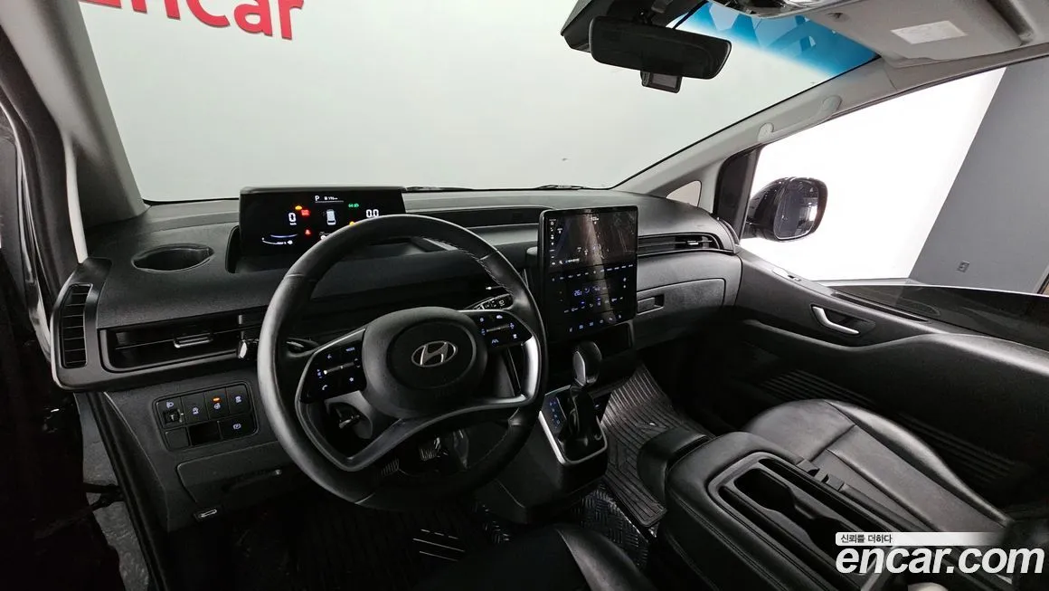 Hyundai Staria — фото 6