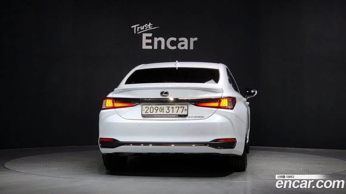 Lexus ES 2024 из KR, фото 4