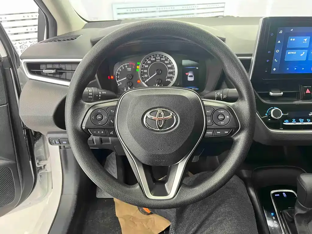 Toyota Corolla 2022 из CN, фото 10