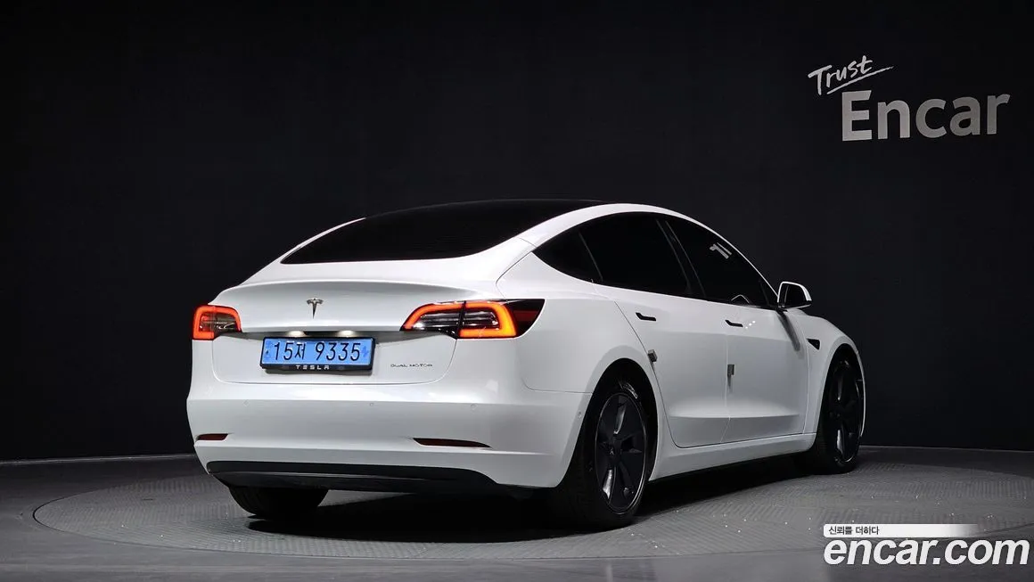 Tesla Model 3 2022 из KR, фото 9