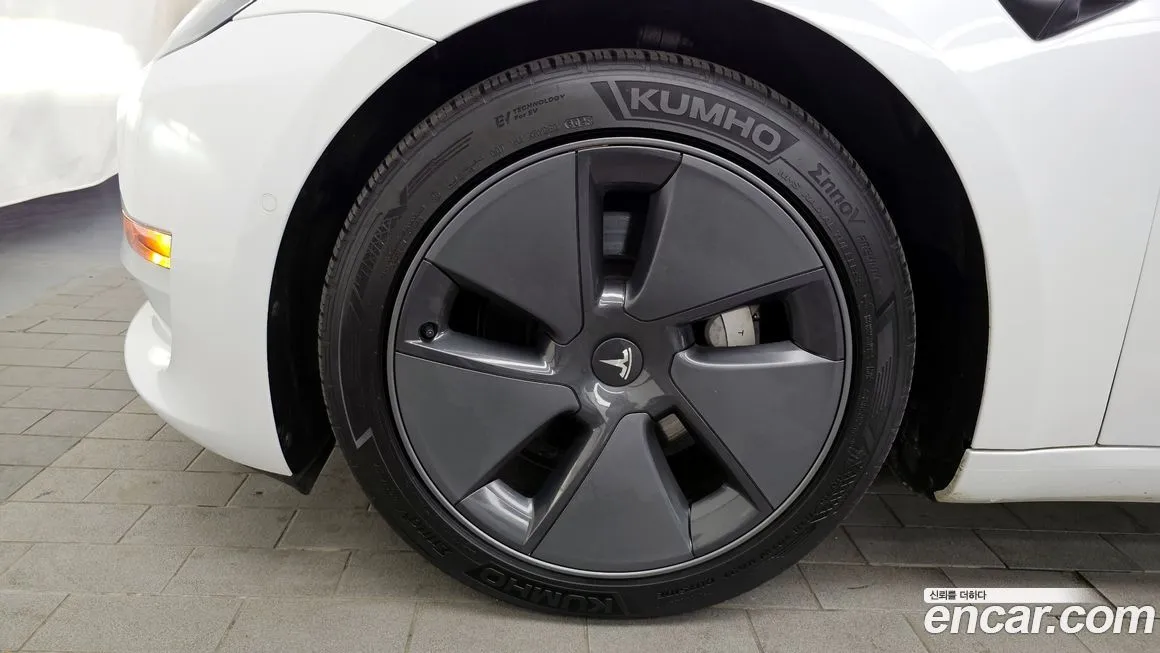 Tesla Model 3 2022 из KR, фото 3