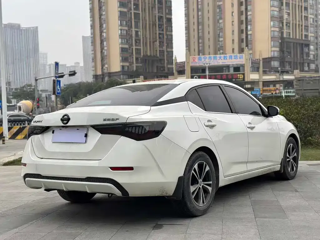 Nissan Sylphy 2023 из CN, фото 3