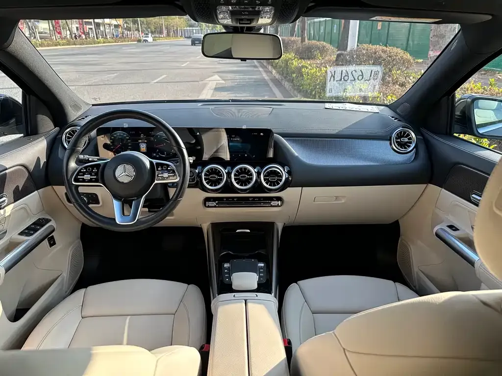 Mercedes-Benz GLA 2021 из CN, фото 3