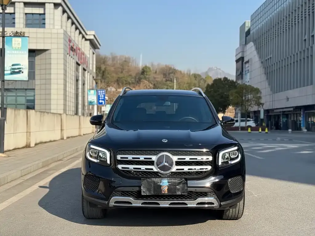 Mercedes-Benz GLB 2023 из CN, фото 3