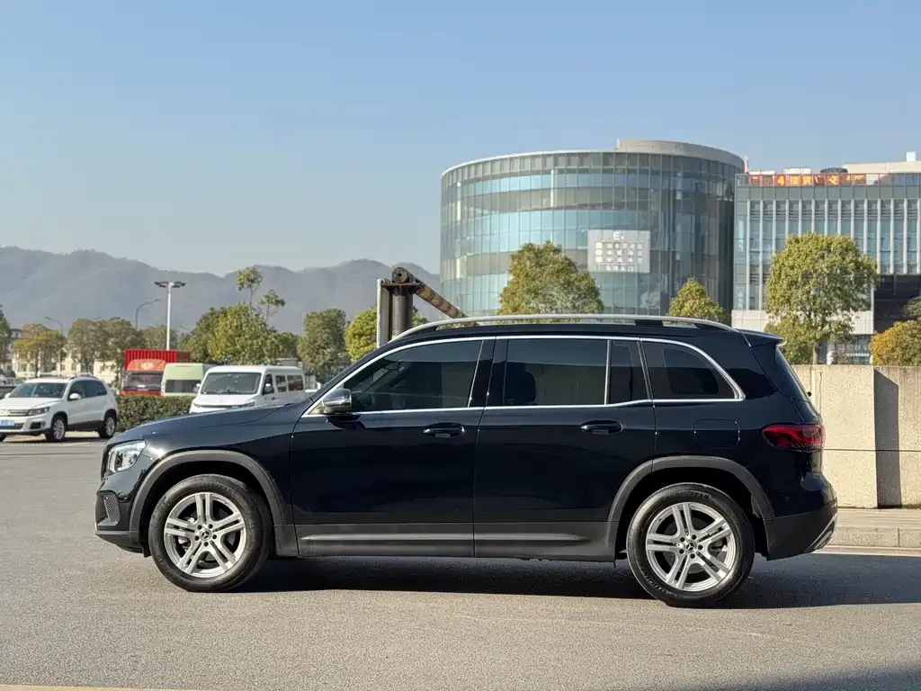 Mercedes-Benz GLB 2023 из CN, фото 8