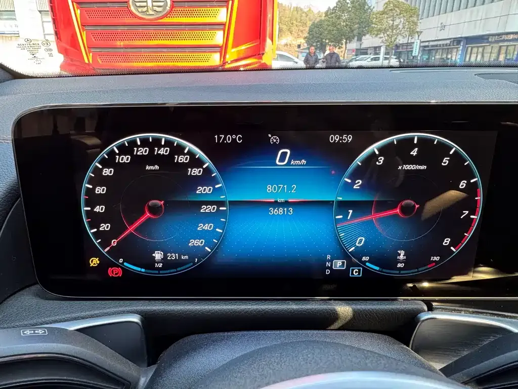 Mercedes-Benz GLB 2023 из CN, фото 10